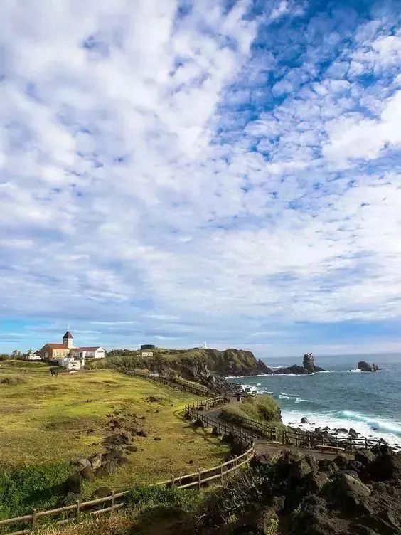 全球护照免签落地签排名,中国护照最新免签落地签