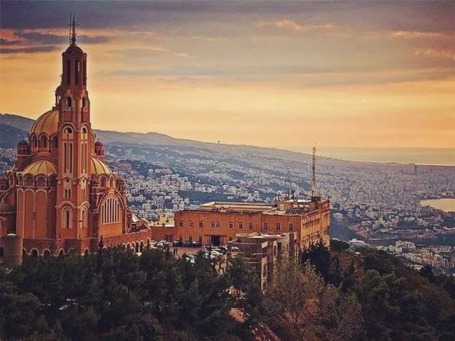 护照免签落地签国家和地区一览表,最值得去的免签落地签国家