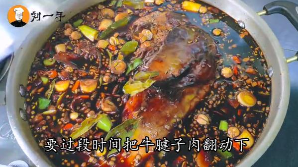秘制酱牛肉的配方和制作方法,酱牛肉的正宗做法老刘