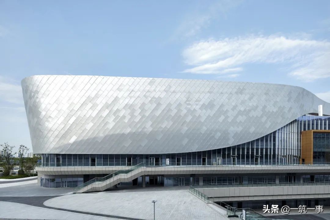 凤凰山体育公园：这座满足顶级赛事标准的场馆藏了多少“秘密”？