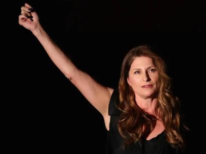 花木兰被暴揍得很惨,花木兰被针对视频