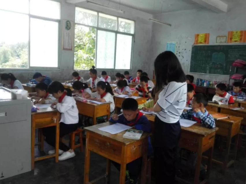 高级职称乡村教师评定条件最新,乡村教师职称评定条件最新