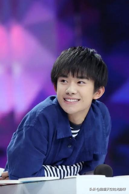 谁的笑容最治愈男明星,有没有治愈系笑容的男明星