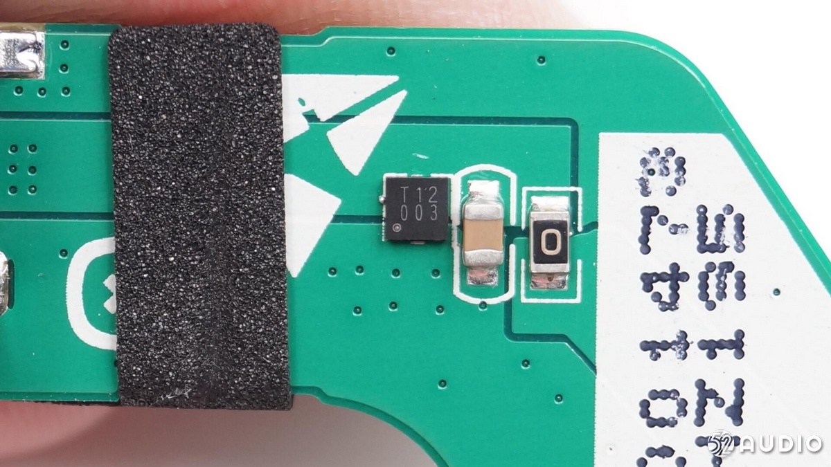 灏忓害鏅鸿兘灞弜8璇勬祴,灏忓害鍦ㄥx8鎷嗚В