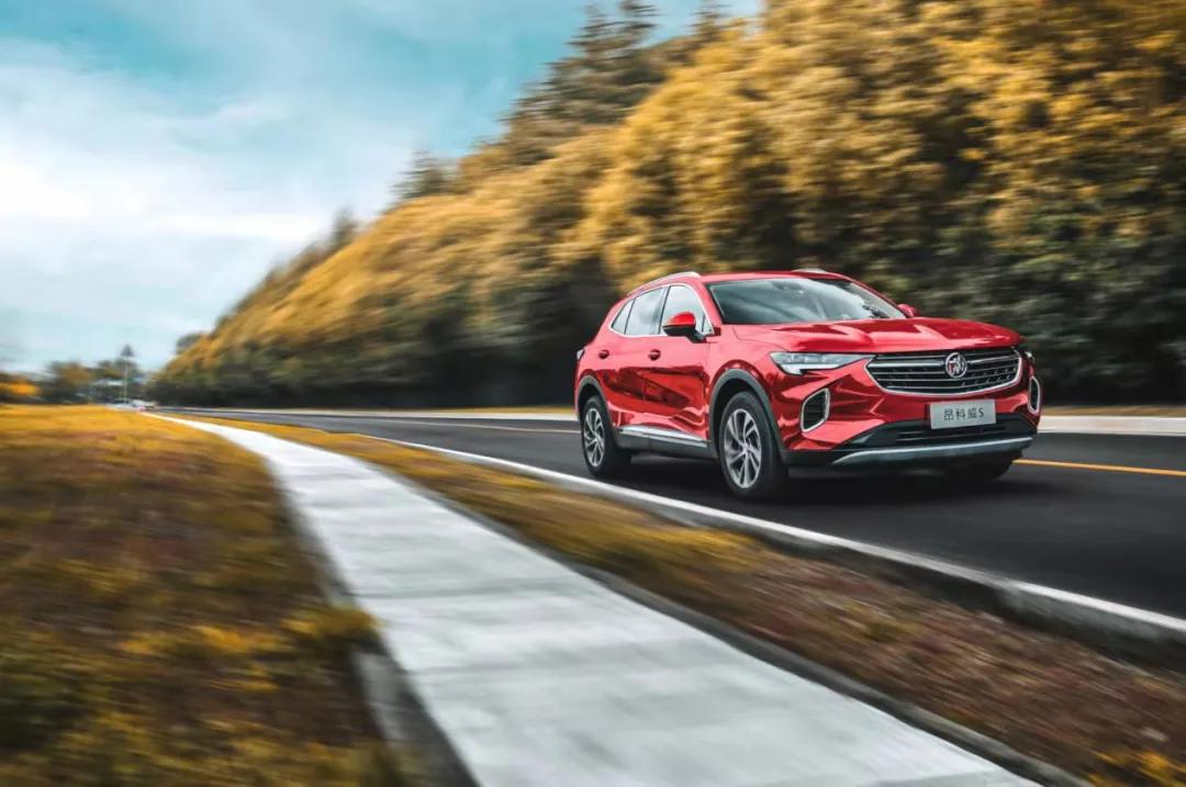 昂科威s552t豪华版试驾,昂科威s552t两驱豪华测评