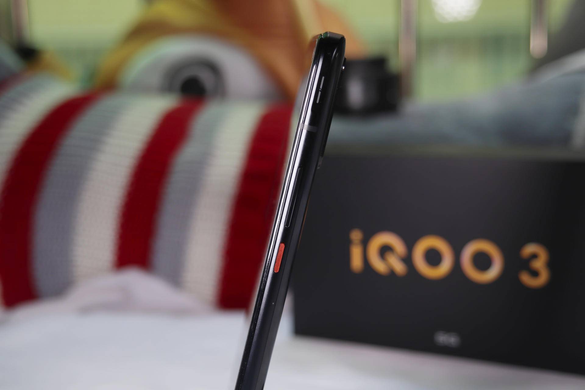 iqoo3除了游戏还有什么优点,iqoo3打游戏性能怎么样