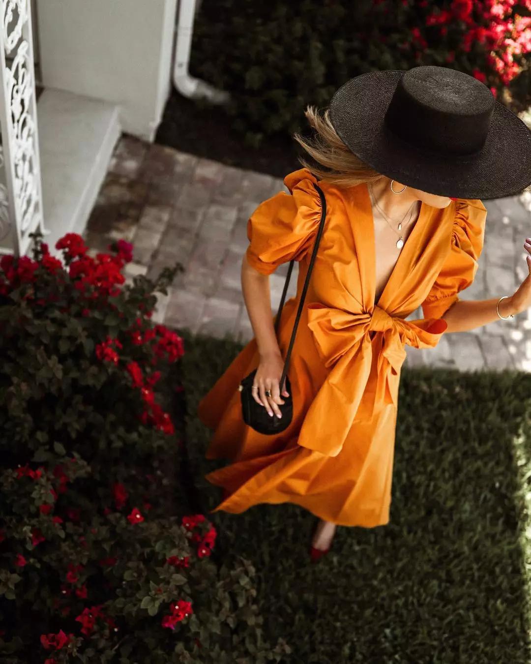 夏日就穿糖果色连衣裙，贼靓，回头率200%