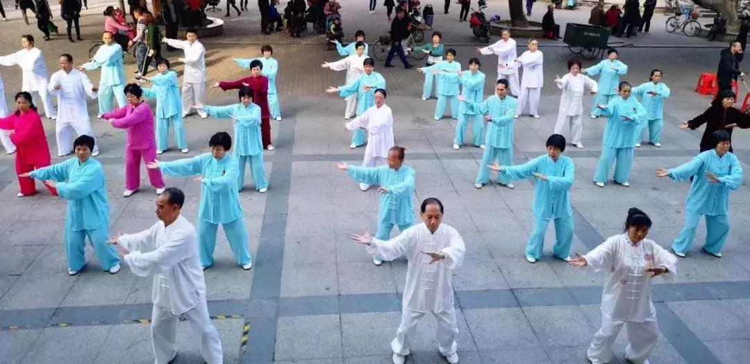 水上皮划艇趣味运动会,皮划艇趣味运动会