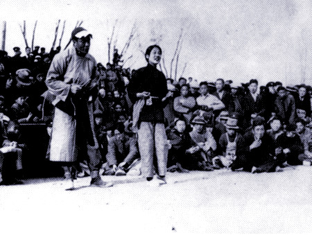 记忆：中国*产党共**领导抗战的十大精神*器武**