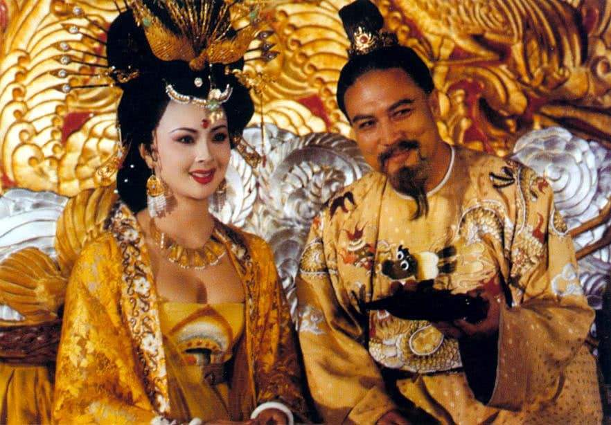 李隆基看中儿媳，送杨玉环先做道姑后入宫中，儿子李瑁后来怎样了