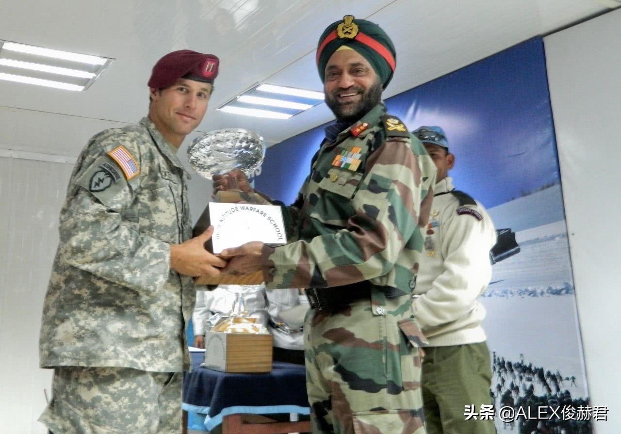 印军最高军官军衔,印军军装和军衔