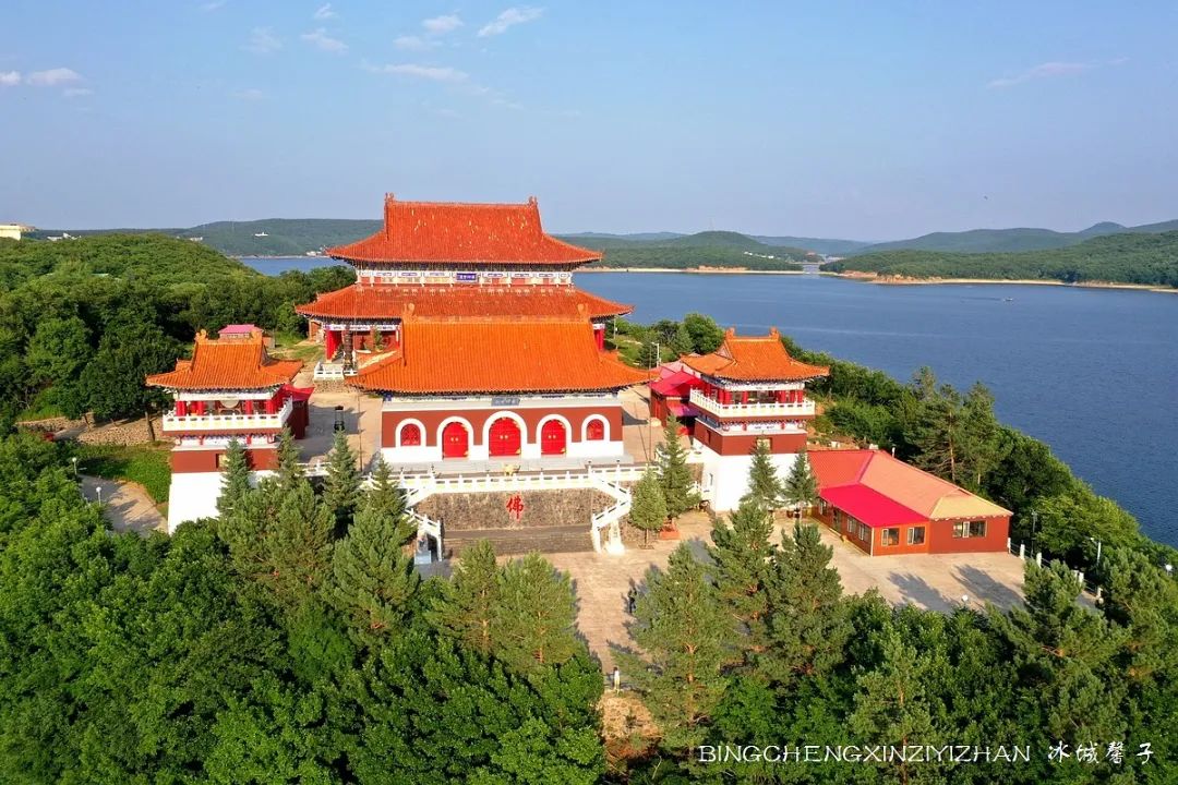 镜泊湖是堰塞湖吗,高山熔岩堰塞湖镜泊湖