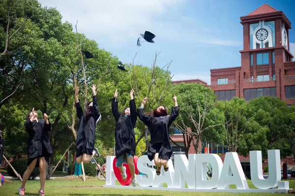 3+2大专考本科和普通本科有区别吗,3+2本科和单招大专的区别