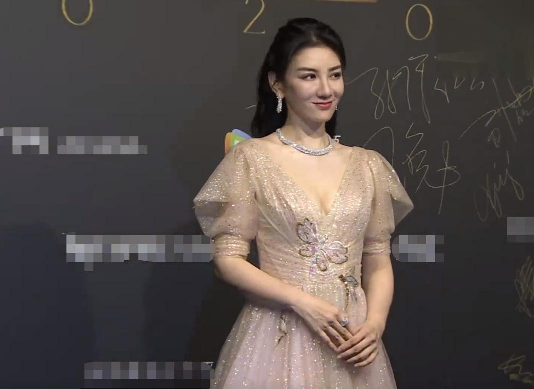 elle风尚大典金晨造型,金晨elle风尚大典造型照片