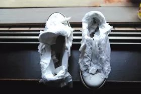 衣服染色了怎么办最简单的方法,衣服被染色最靠谱的恢复方法