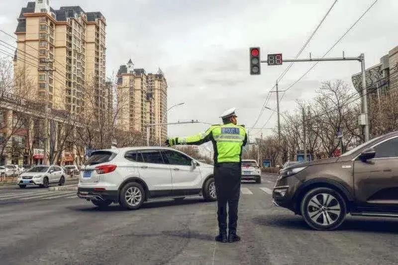 鍏ㄥ姏浠ヨ荡,鎴戜滑鍏ㄥ姏浠ヨ荡