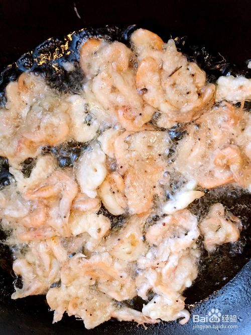 凉了也好吃的下酒小菜干炸小河虾,炸小河虾好吃