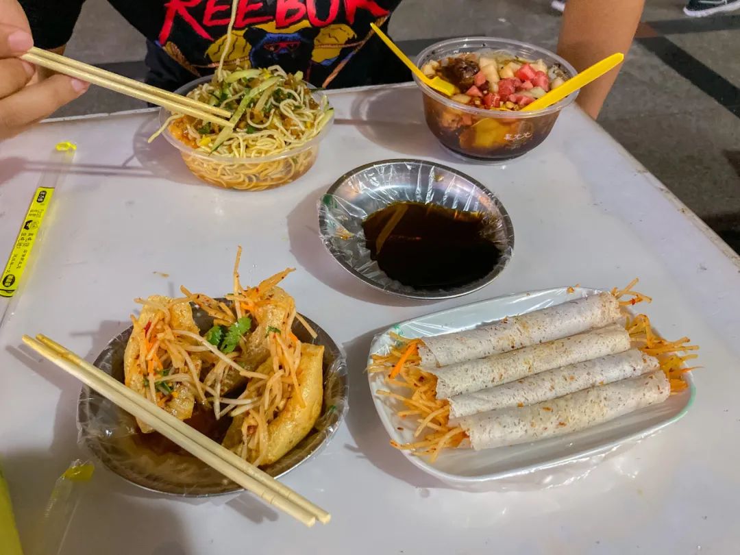 成都美食游最佳攻略,在成都不吃辣应该怎么享用美食