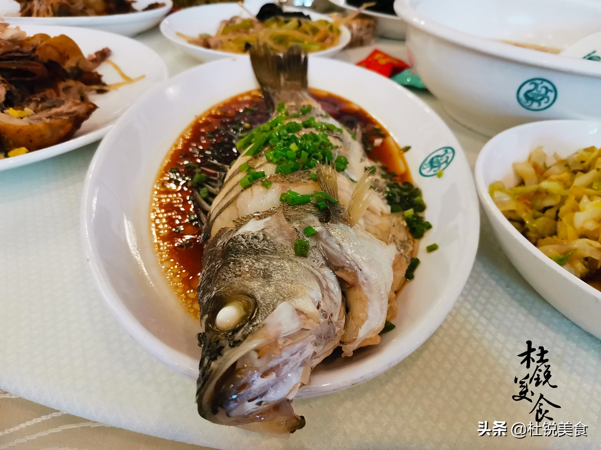 山东最豪华的婚宴菜,山东婚宴配置鲁菜