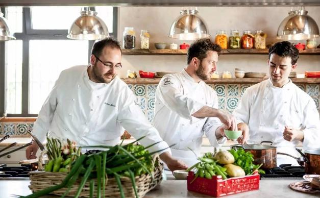 罗莱夏朵是什么档次,罗莱夏朵三件套