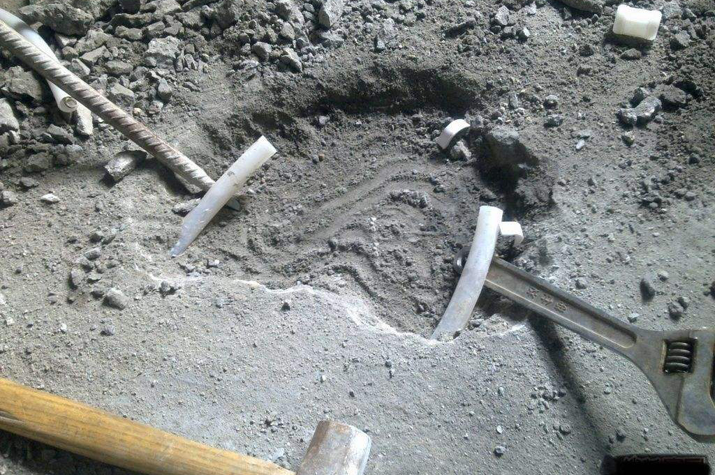 地暖管道装修时候修补有影响吗,室内地暖地面裂缝最好修补办法