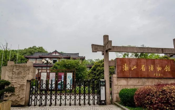 杭州西湖美景跟古诗里的一样迷人,杭州灵隐寺烟雨江南