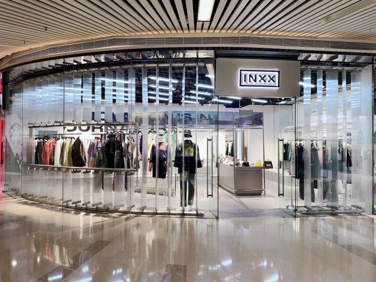 小鬼抽风,小鬼抽风名场面