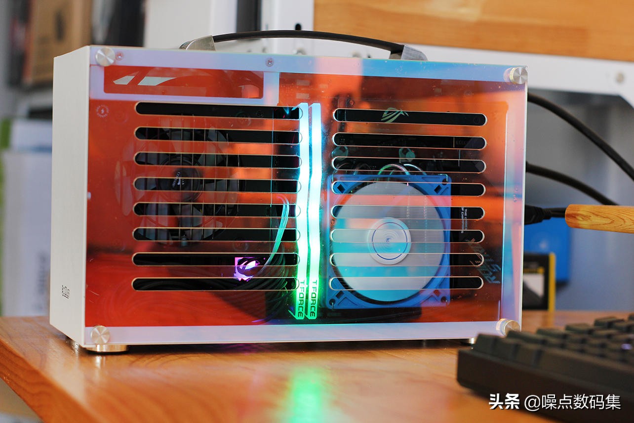 超频三蜂鸟i100pro散热改造,蜂鸟i100itx机箱测评