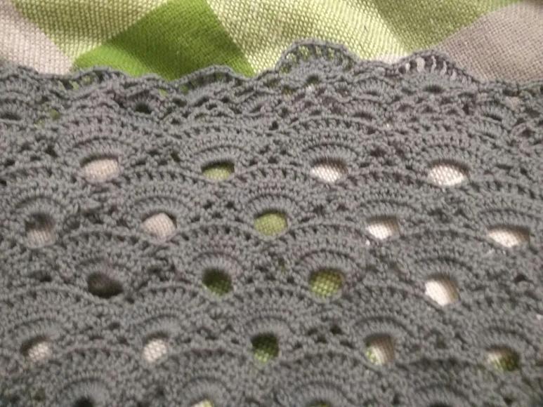 粉红色三角围巾钩织视频教程全集,羊绒线三角披肩围巾的各种织法