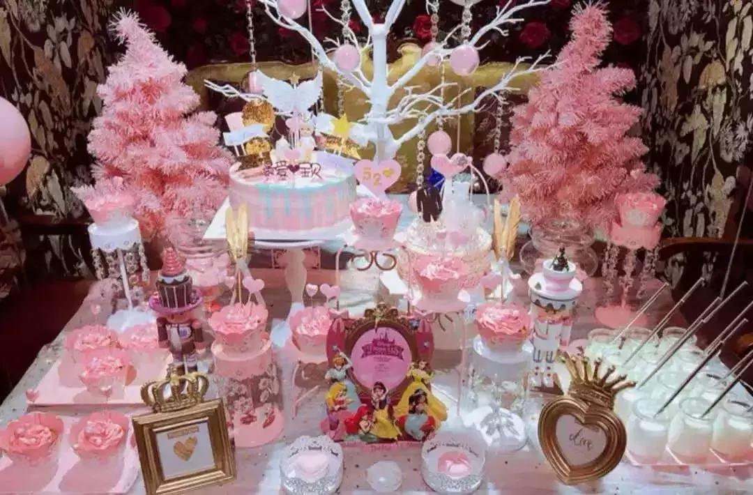 不要让我老板看见的简单文案,不能让老板看见的文案