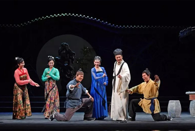 关汉卿为什么叫关汉卿,戏曲家关汉卿简介