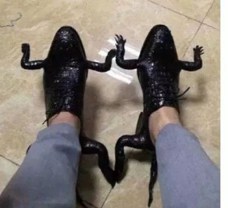 不要随便发朋友圈细思极恐,紧急提醒千万别发朋友圈