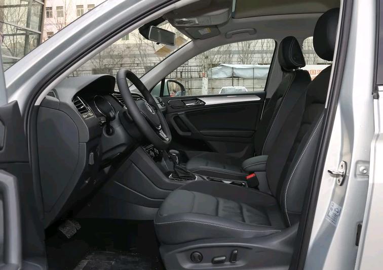 大众途观L价格突然“跳水”！18.5万就能开回家，销量上升明显