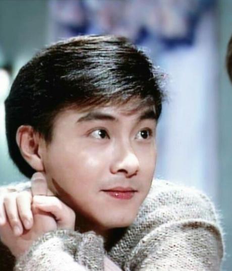 周星驰张卫健刘德华谁年轻帅,王晶赞周星驰张卫健