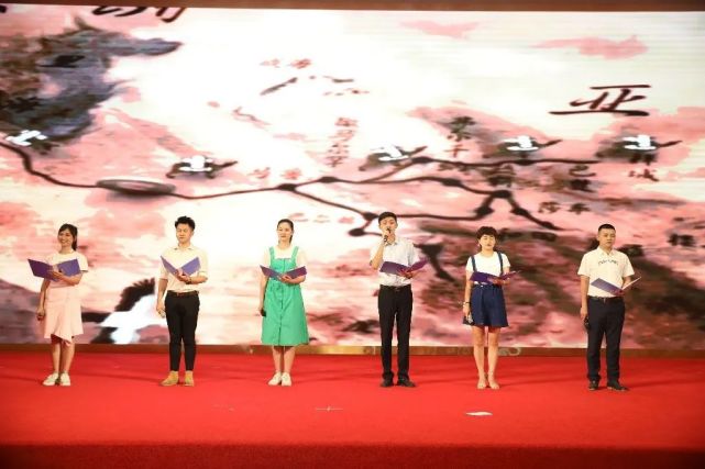 遂宁首届青年电商直播大赛杨悦,遂宁电商大赛