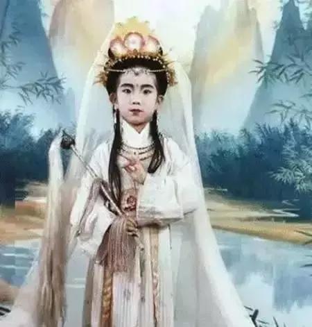 青春已经过去但回忆永远都在,青春已老童年不再只能回味