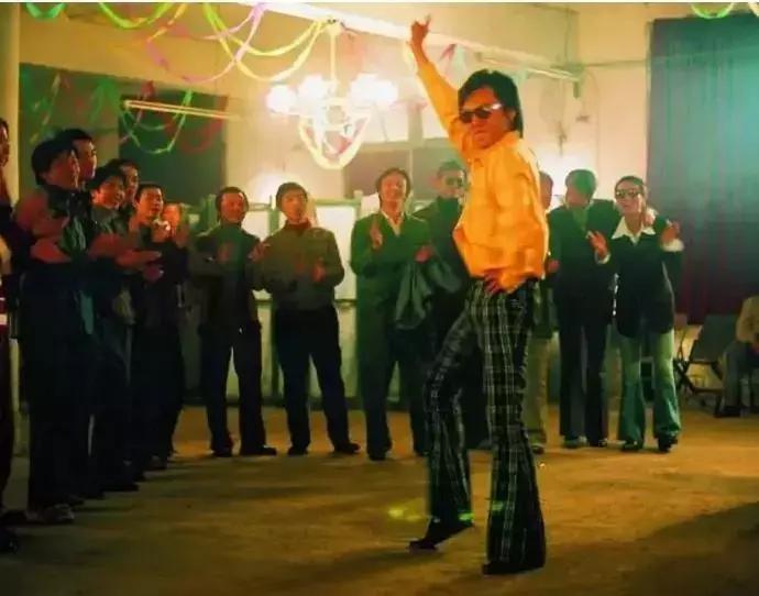 唱野狼disco原版,最火翻唱野狼disco