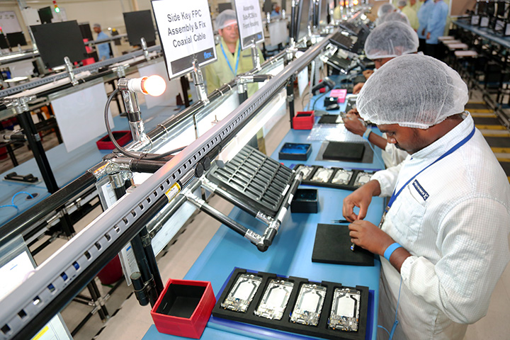 一季度最新GDP出炉，美国5.3万亿，印度0.77万亿，我国是多少？