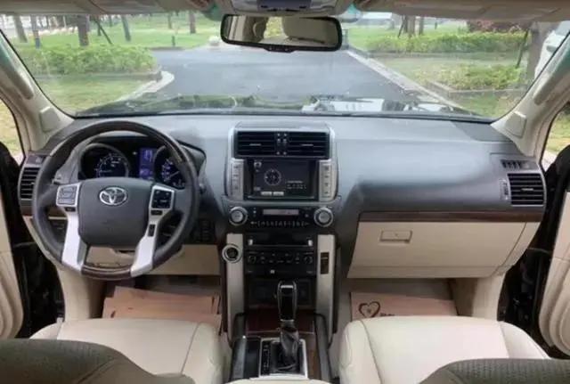 丰田霸道国产最新2.8五座四驱,丰田霸道2021款混合动力进口国六