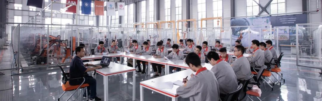 就业质量口碑院校||四川唯一一所中国特点高水平高职学校建设单位