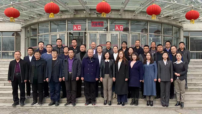 用爱托起明天的太阳—北票市桃园初级中学创建品牌学校纪实