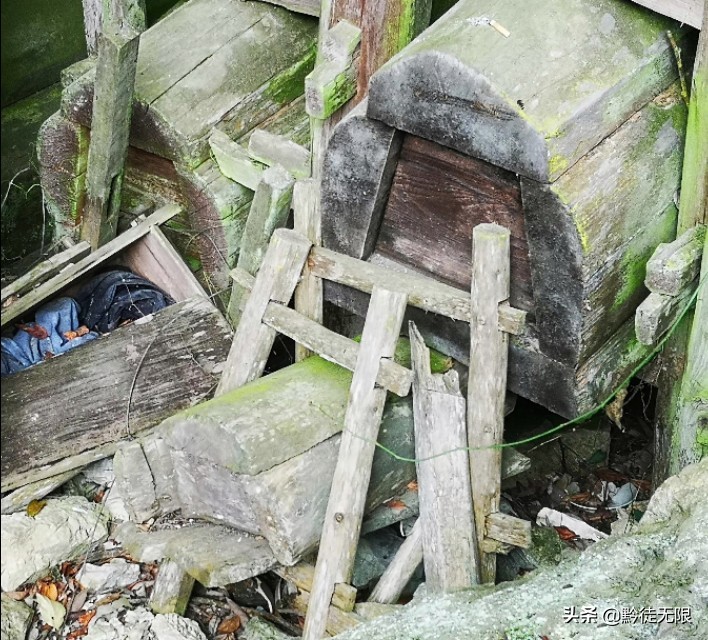 花溪甲定苗族洞葬,甲定苗族洞葬所在地