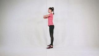 疫情严峻宅在家里怎么练？送给跑者5套不带重样的力量训练动作