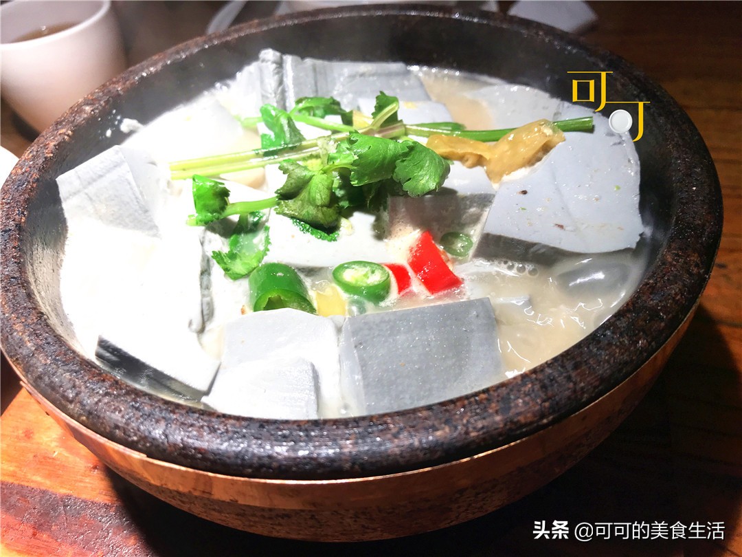 可可春节广西之旅：桂小厨里吃桂菜，4个人284元，最爱柠檬鸭