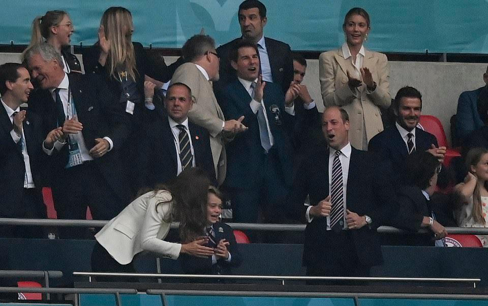 小七乔治王子,乔治小王子小七