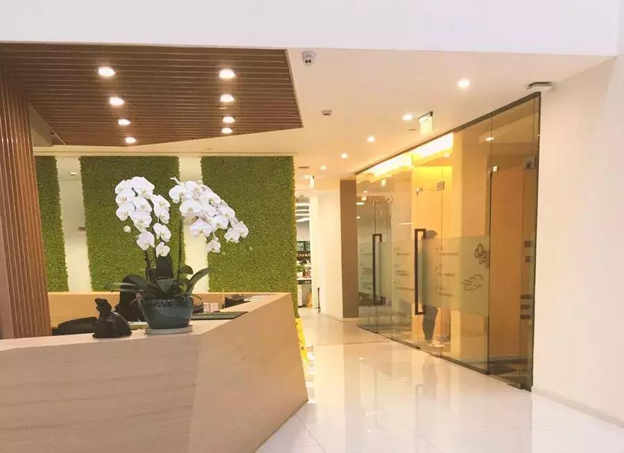 基本工资低于5000,基本工资不到4000