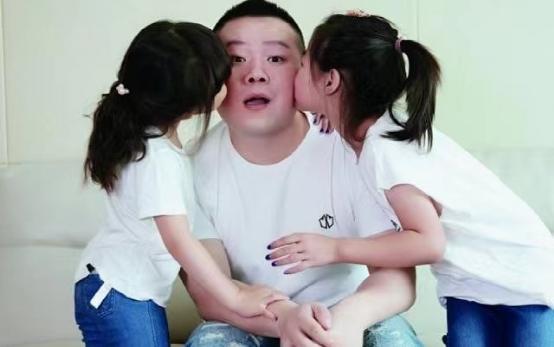 背叛师门、花500万抛妻弃女的曹云金，成于郭德纲败于自己