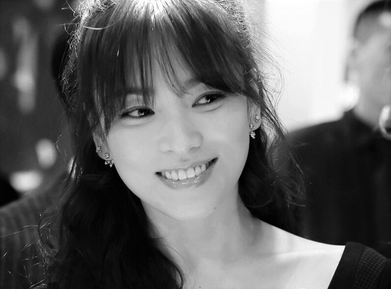 全智贤河正宇柏林宣传,河正宇国民女神全智贤