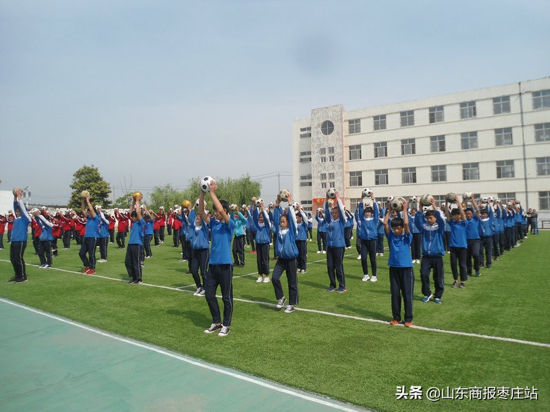 望重中学入选2019年全国青少年校园足球特点学校