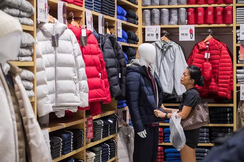 如何看待优衣库抢购现象,优衣库被哄抢是什么心理